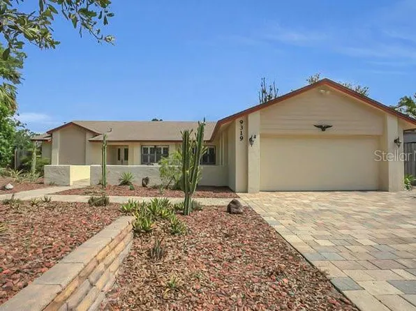 9319 Woodbreeze Blvd, Windermere, FL 34786