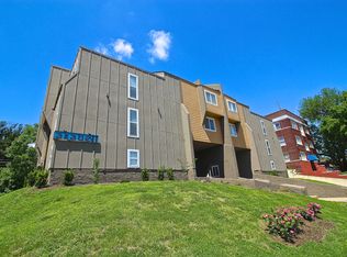 3740 Warwick Blvd #3744-01, Kansas City, MO 64111