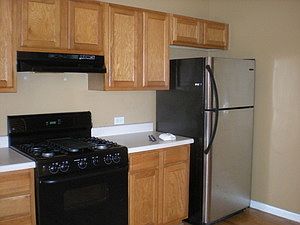 5th image of 3407 N Lewis Ave