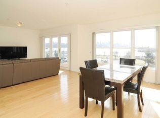 232 The Promenade, Edgewater, NJ
