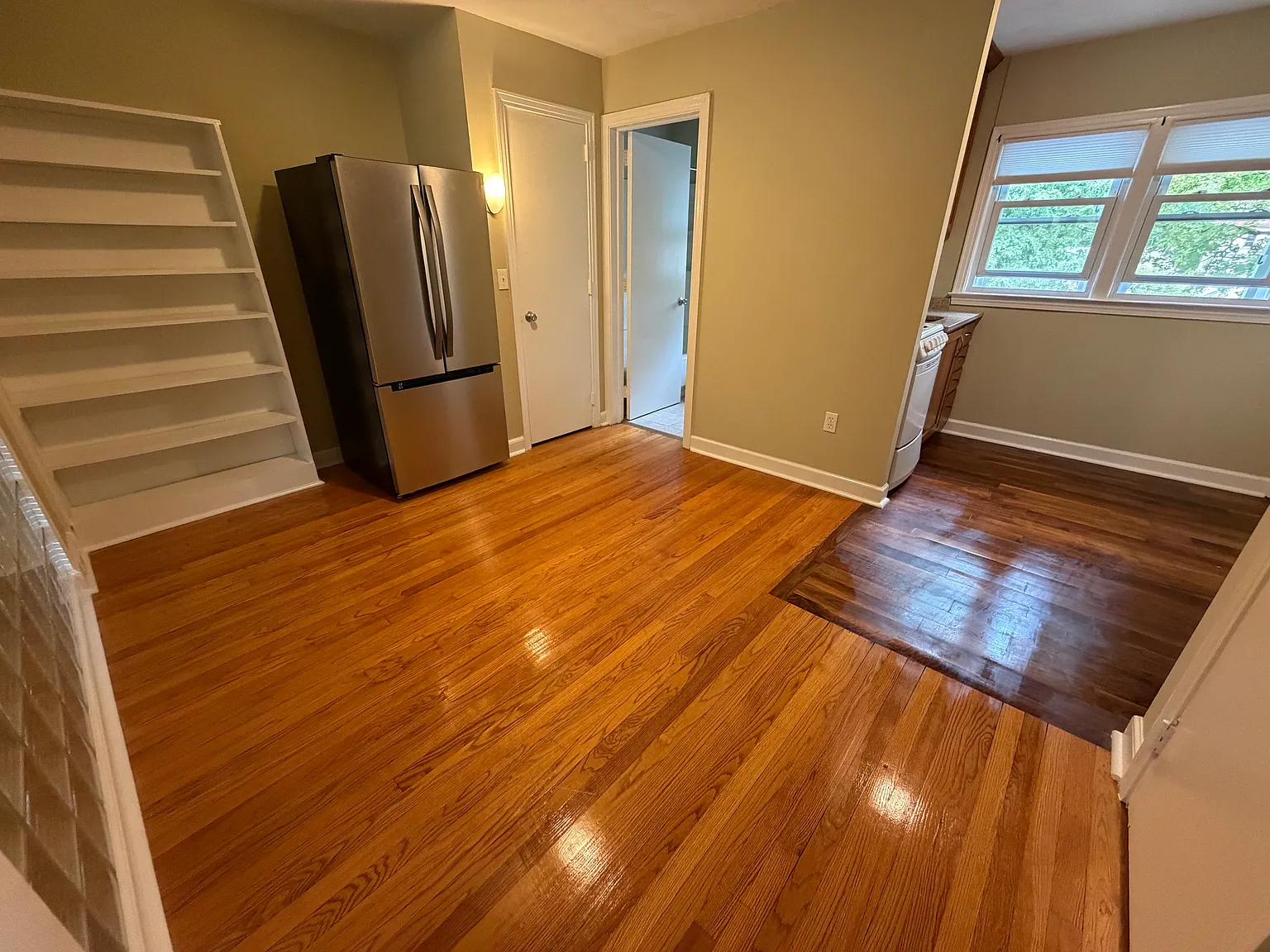 Studio, 275 sqft, $1,000 — Photo 3