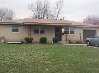 2317 S Krowse Dr, Del City, OK 73115