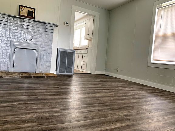 2nd image of 4213 Sullivan Gardens Dr