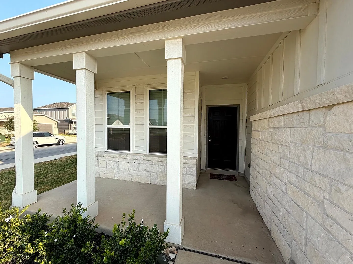 Biz12059 — Photo 4