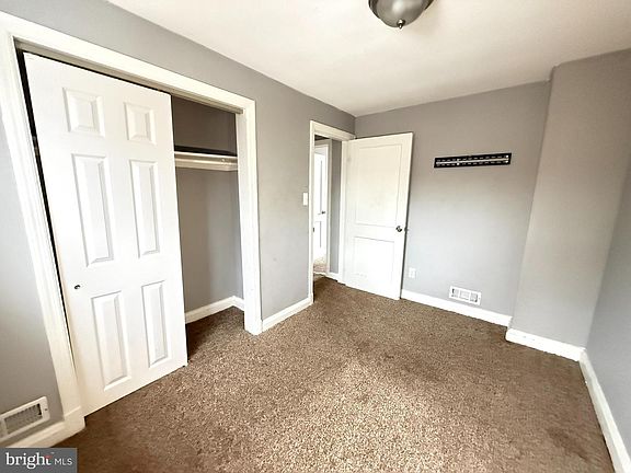 4th image of 2725 Uhler Ave