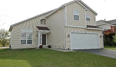 Front w/2 Car Garage