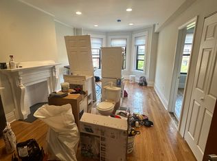 270 Newbury St APT 7, Boston, MA 02116