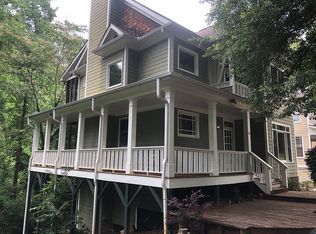 Lakeview Dr, Atlanta, GA 30317