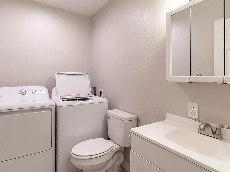 Arvada Flats — Photo 16