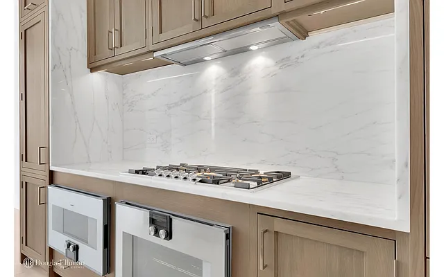 Rented by Douglas Elliman | media 21