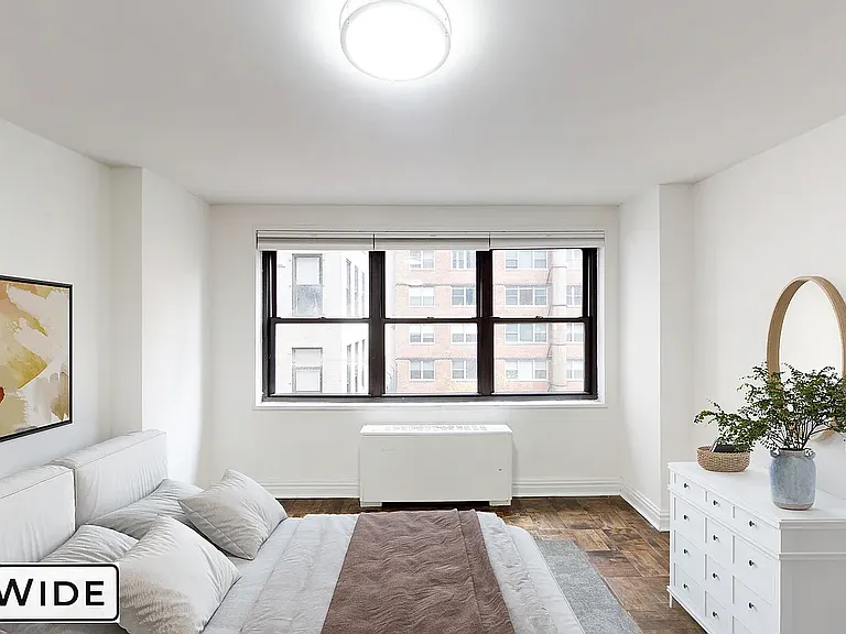 96 5th Ave #3J — Photo 4