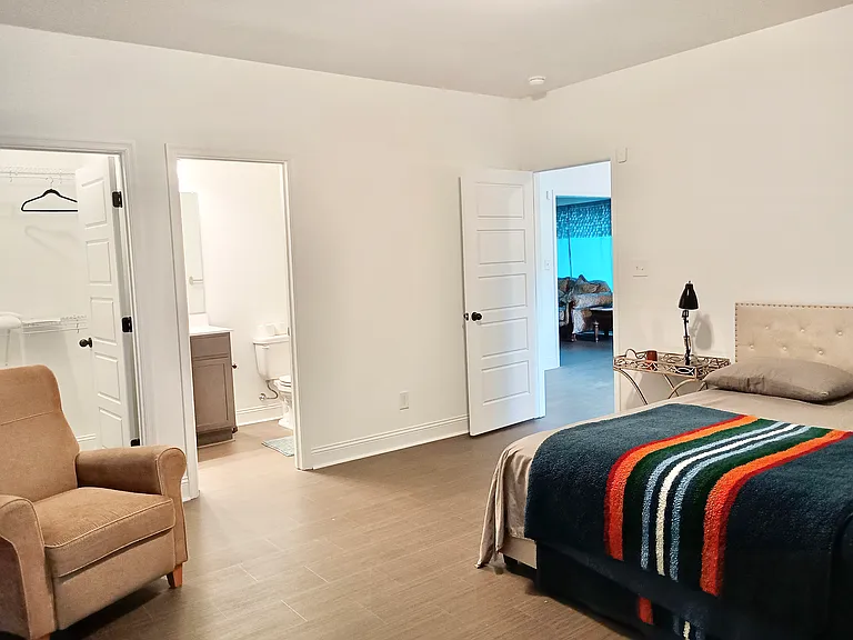 1809 Macarthur Dr — Photo 18