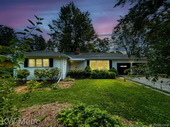 2519 Dayton Dr, Ann Arbor, MI 48108