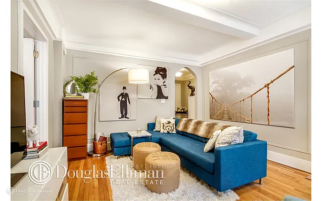 Rented by Douglas Elliman | media 18