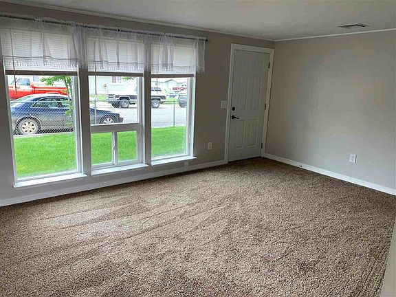 5th image of 407 Argenta Ave