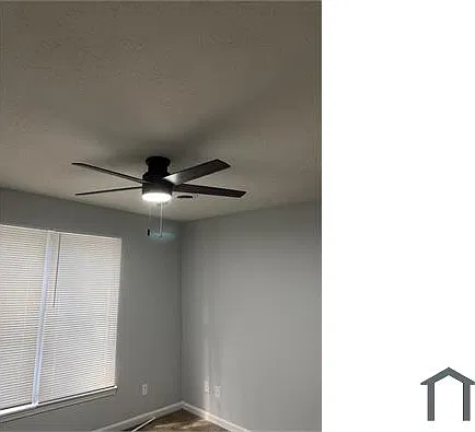 3 bed, 1100 sqft, $1,329 — Photo 2
