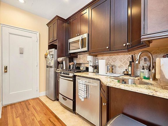 3rd image of 217 W 115th St APT 5