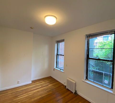 4th image of 243 E 31st St #2F