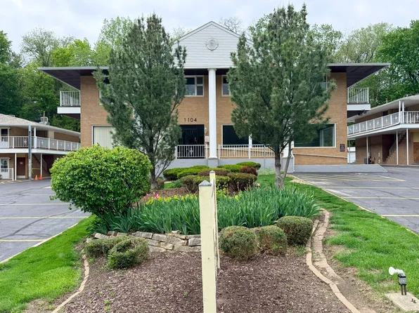 1104 Kimberly Rd Unit 602, Bettendorf, IA 52722