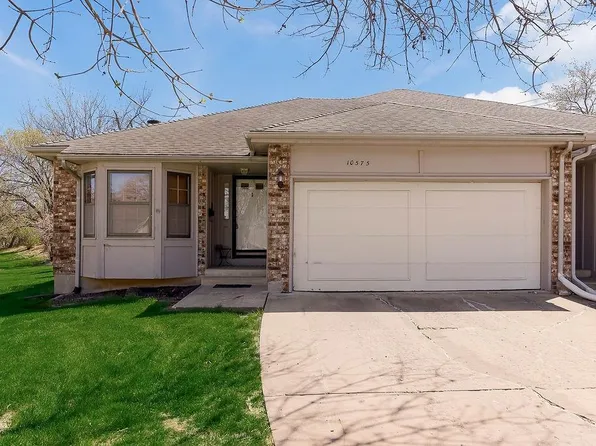 10575 Long St, Overland Park, KS 66215