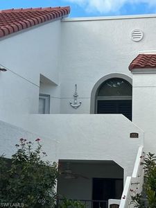649 Beachwalk CIR #C202, Naples, FL, 34108
