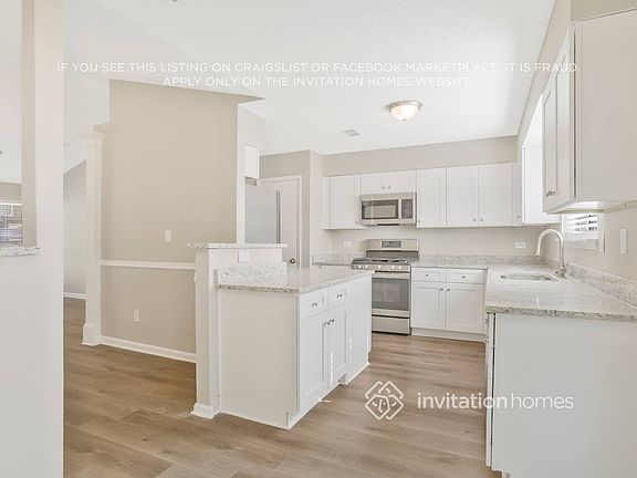 5th image of 1194 Realm Ln