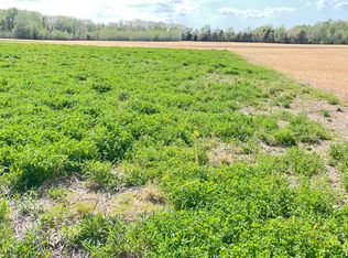 4 Law Rd, Lexington, TN 38351