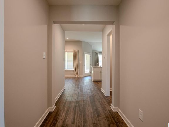3rd image of 3450 Tamera Ave