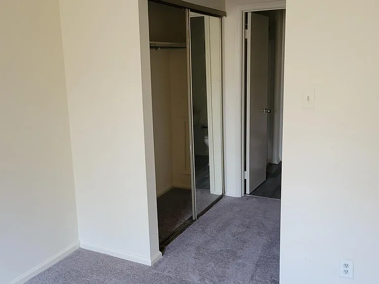 1 Pickering Ct #102 — Photo 7