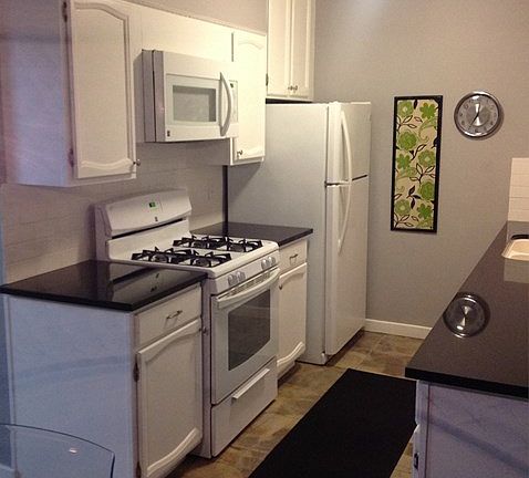 5th image of 213 W Mulberry St