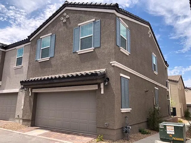 669 Anemone Ln