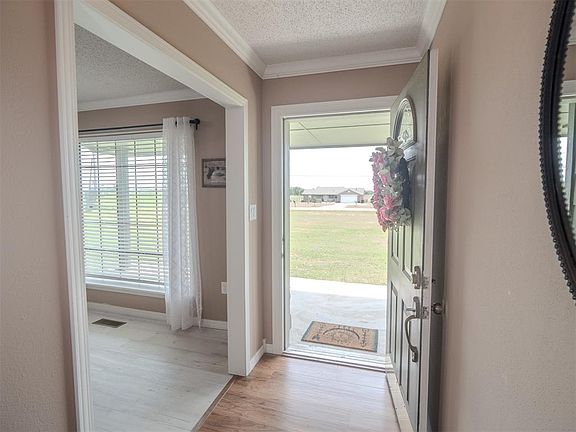 4th image of 43026 Hazel Dell Rd