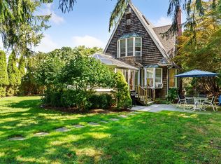 516 Main St, Westhampton Beach, NY 11978