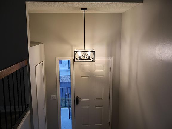 2nd image of 3837 Heather Dr