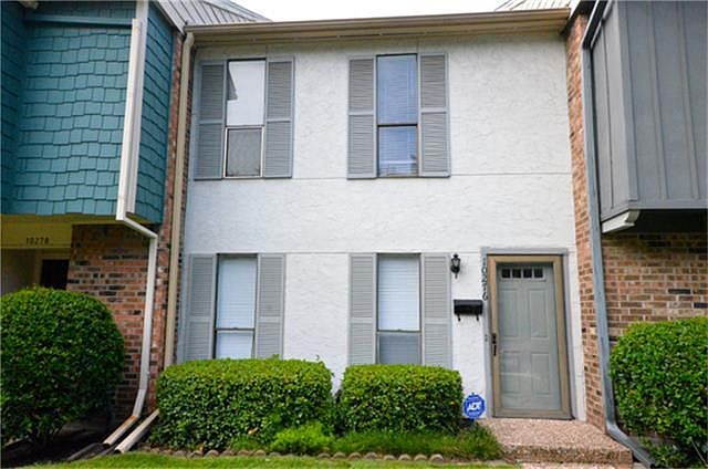 1st image of 10276 Longmont Dr #39