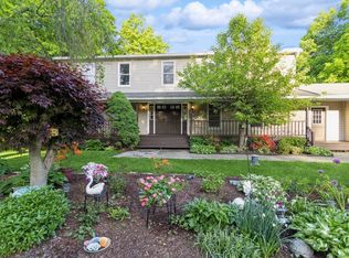 18 Lockhart Ln, Highland, NY 12528