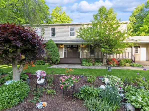 18 Lockhart Lane, Highland, NY 12528