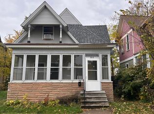 326 Fuller Ave, Saint Paul, MN 55103
