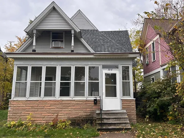326 Fuller Ave, Saint Paul, MN 55103