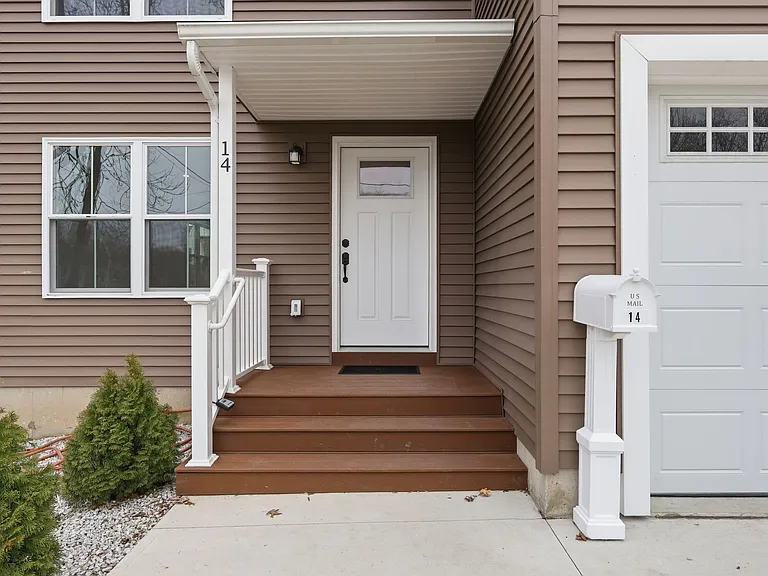 14 Crane St — Photo 4