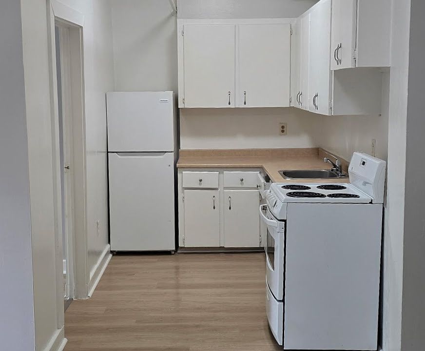 1st image of 490 Wiley Ave #108