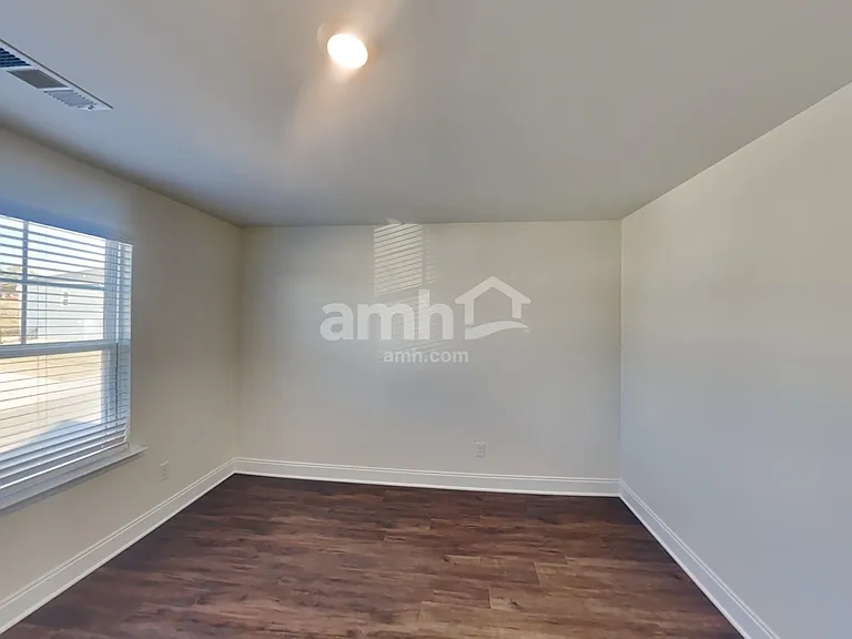 2023 Williamshire Ln — Photo 18