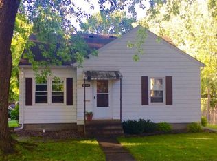 1405 14th St E, Glencoe, MN 55336