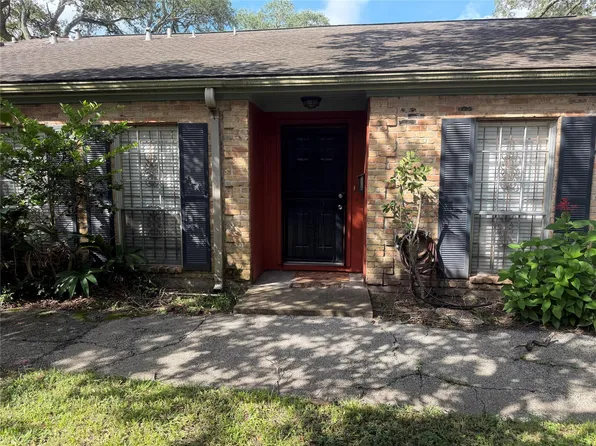 5212 Arboles Dr #B, Houston, TX 77035