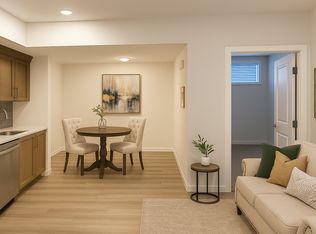 1236 Plum Bnd SW UNIT 2, Edmonton, AB T6X 3B5