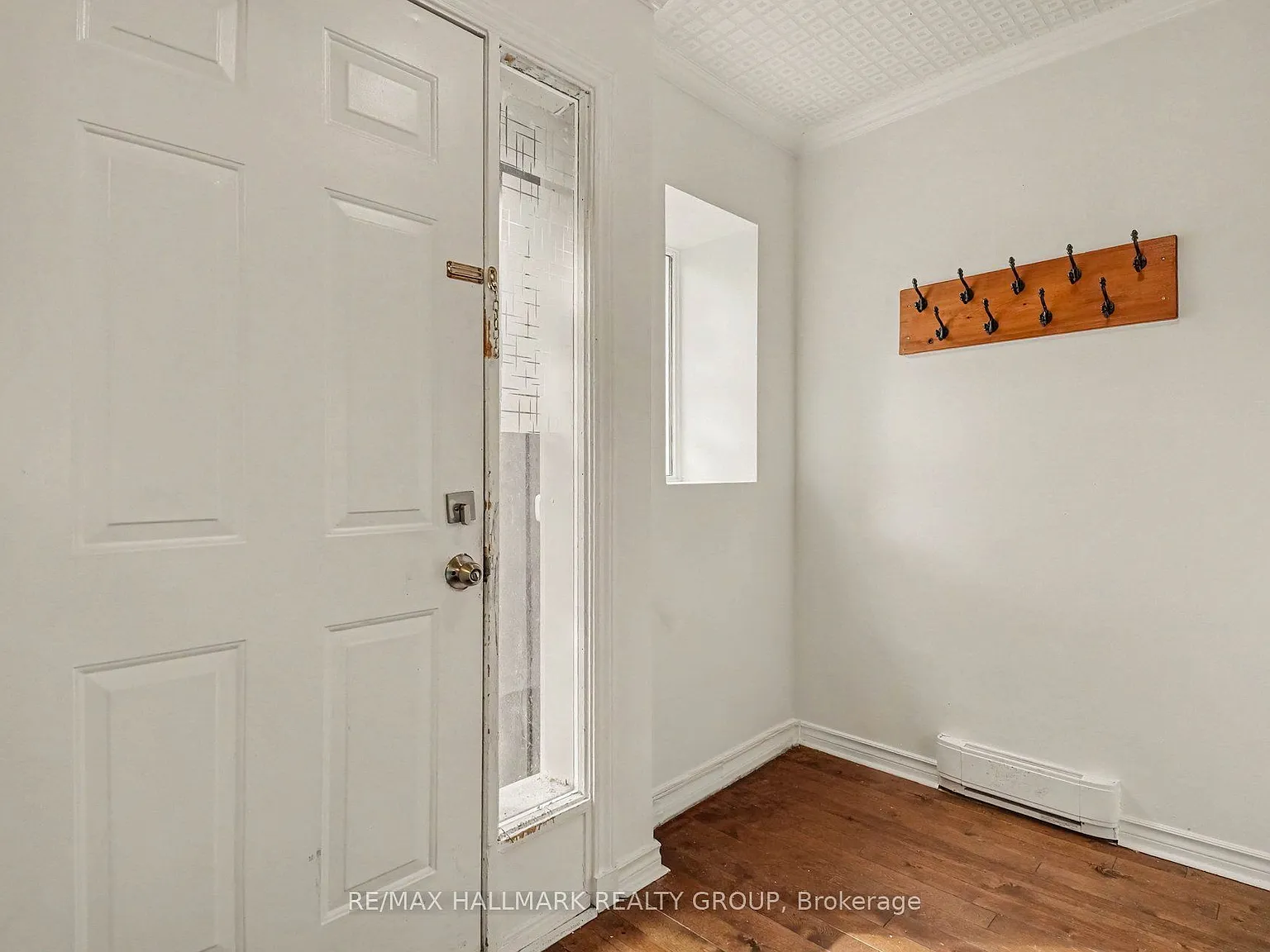 3 bed, $2,350 — Photo 3