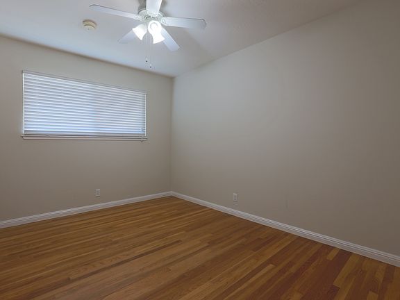 2nd image of 1474 Hauck Dr