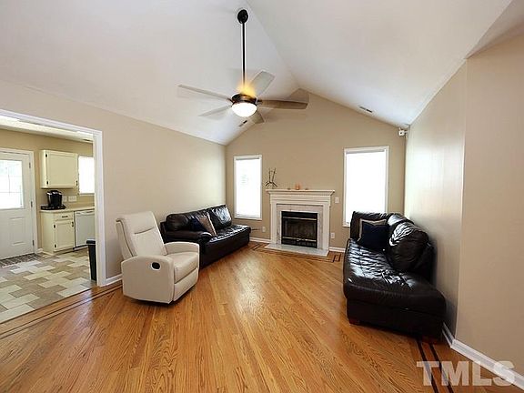 2nd image of 800 Silverstone Way