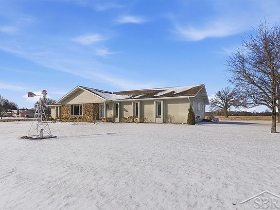 2nd image of 4339 N Fordney Rd