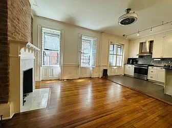 210 West 21st Street, #3RW